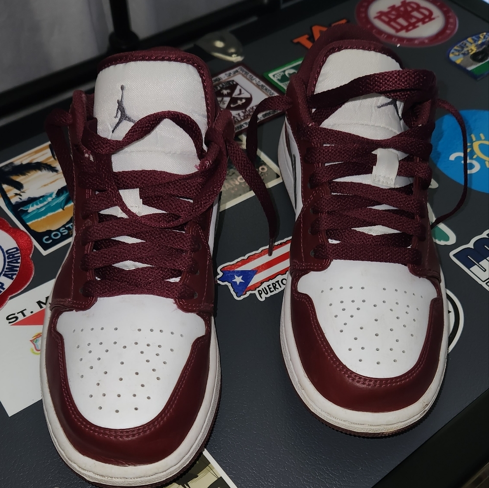 Men's 8 Cherrywood Red Air Jordan's
